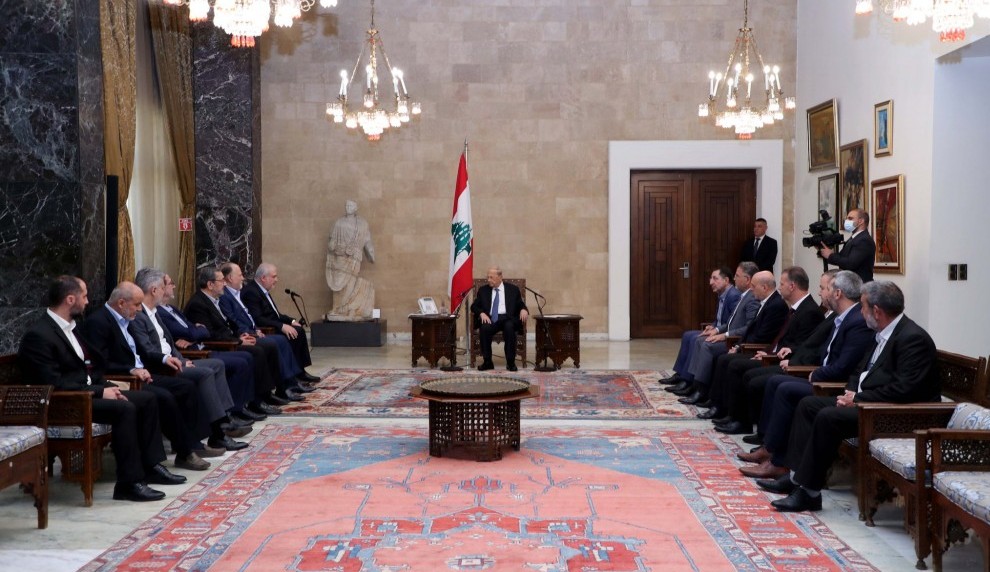 الرئيس اللبناني يكلف نجيب ميقاتي بتشكيل الحكومة الجديدة